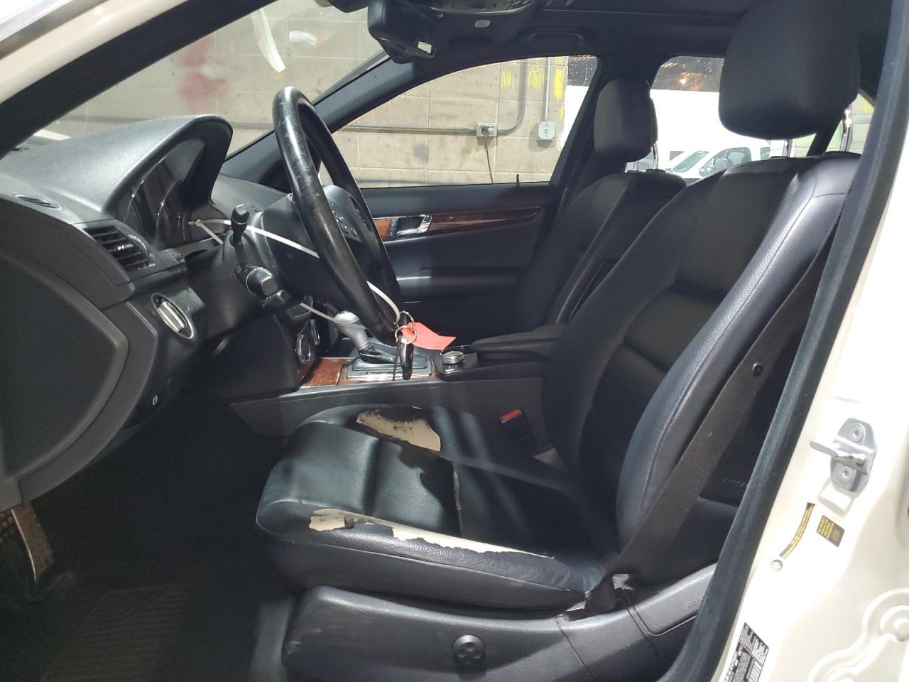 2011 MERCEDES-BENZ C-CLASS