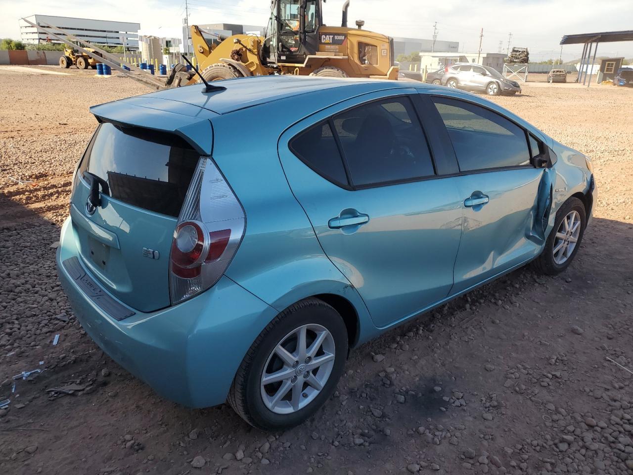 2014 TOYOTA Prius c
