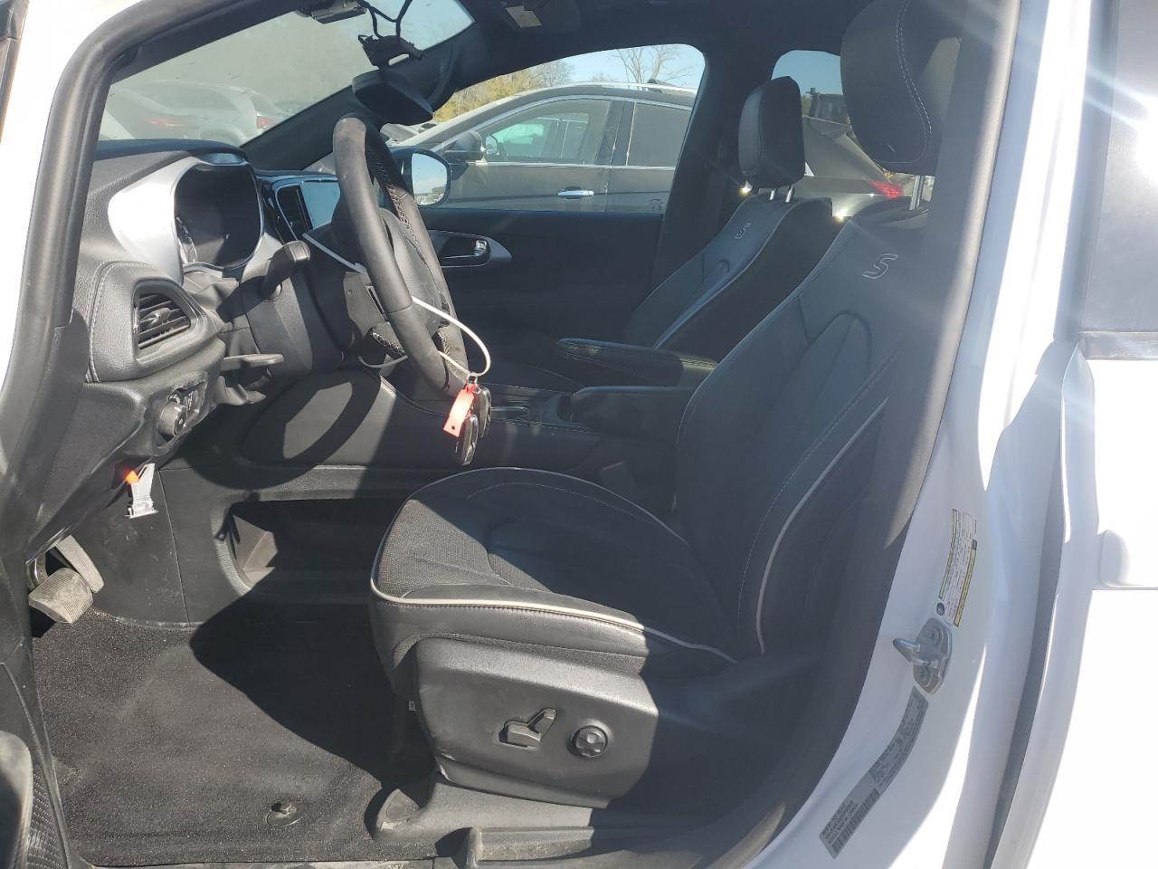 2025 CHRYSLER Pacifica