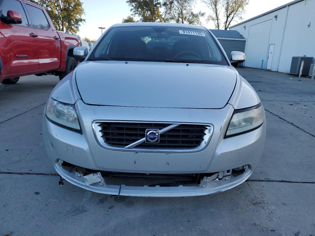 2009 VOLVO S40
