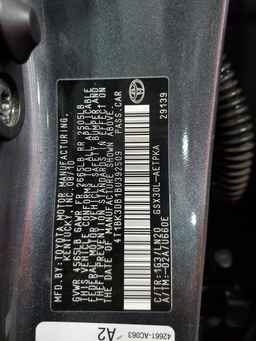 2011 TOYOTA Avalon