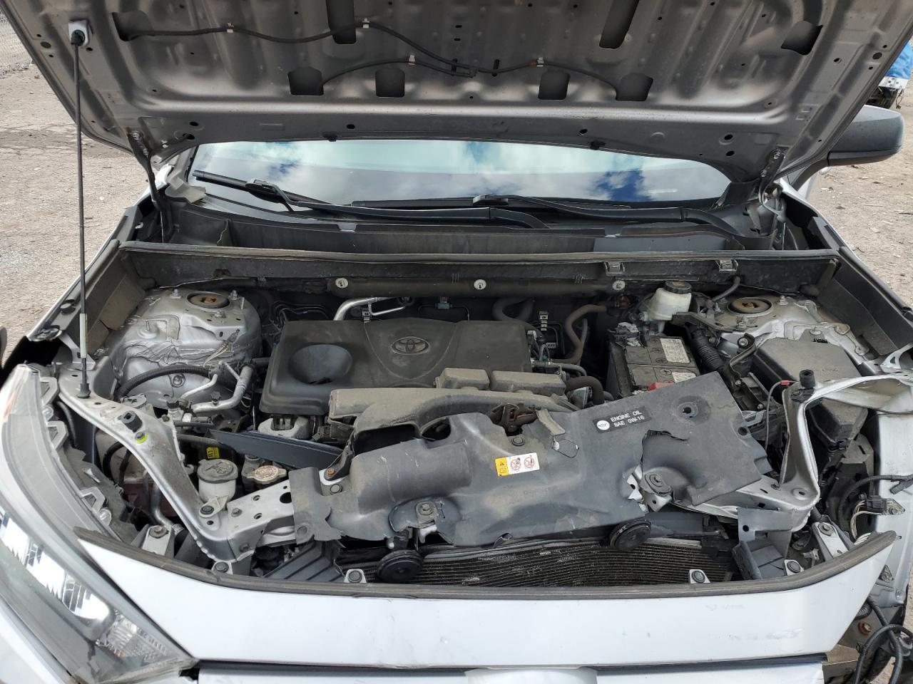 2019 TOYOTA RAV4