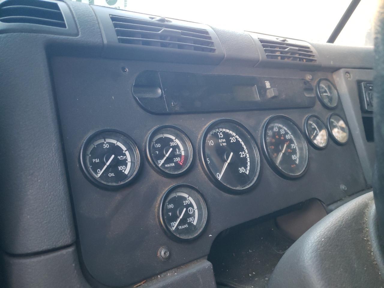 2013 FREIGHTLINER CASCADIA