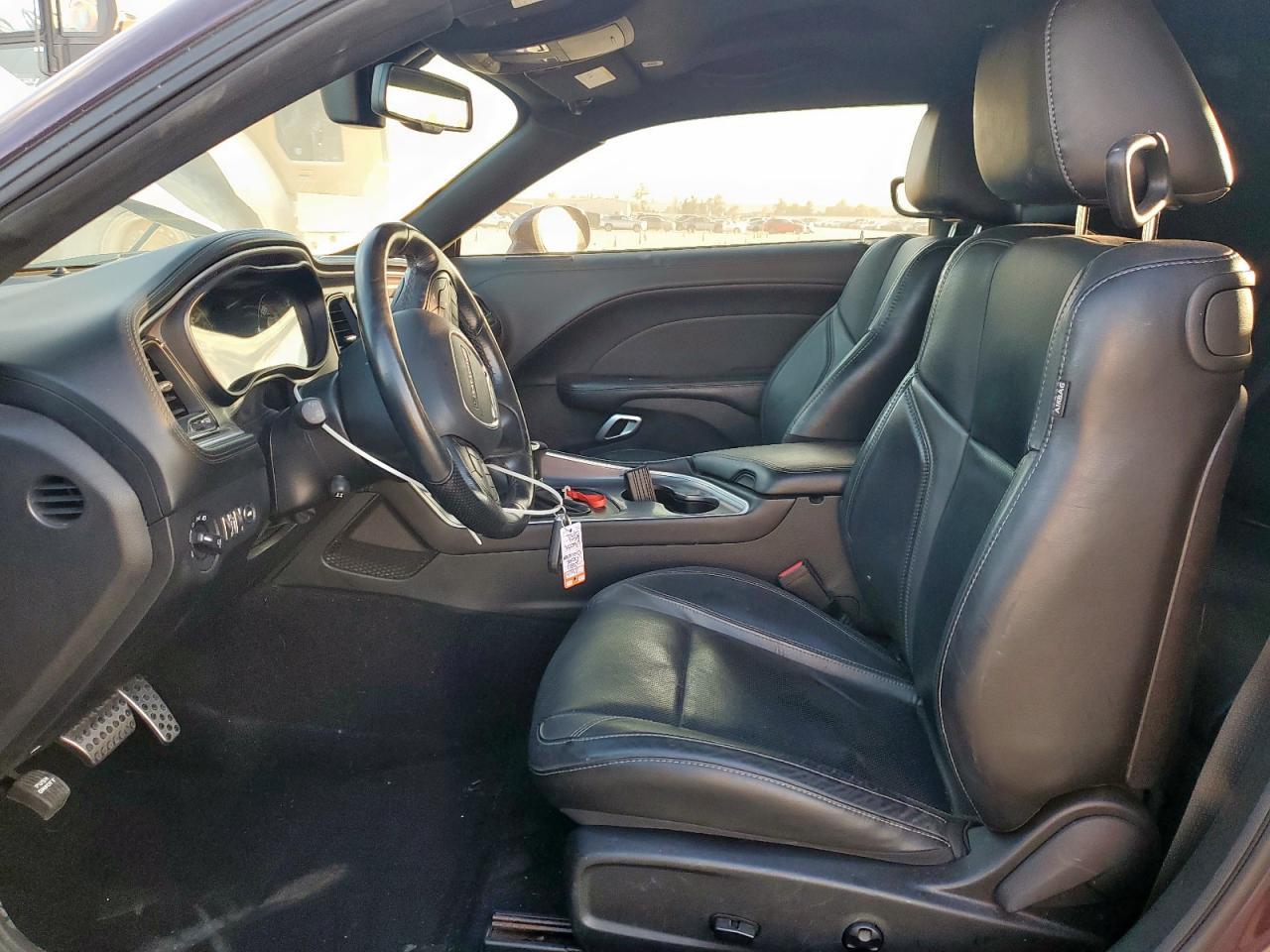 2020 DODGE Challenger