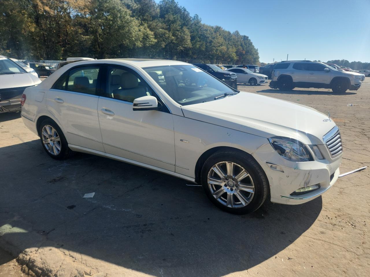 2012 MERCEDES-BENZ E-Class