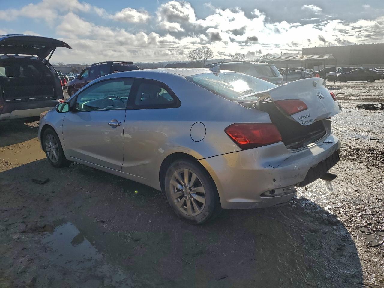 2014 KIA FORTE