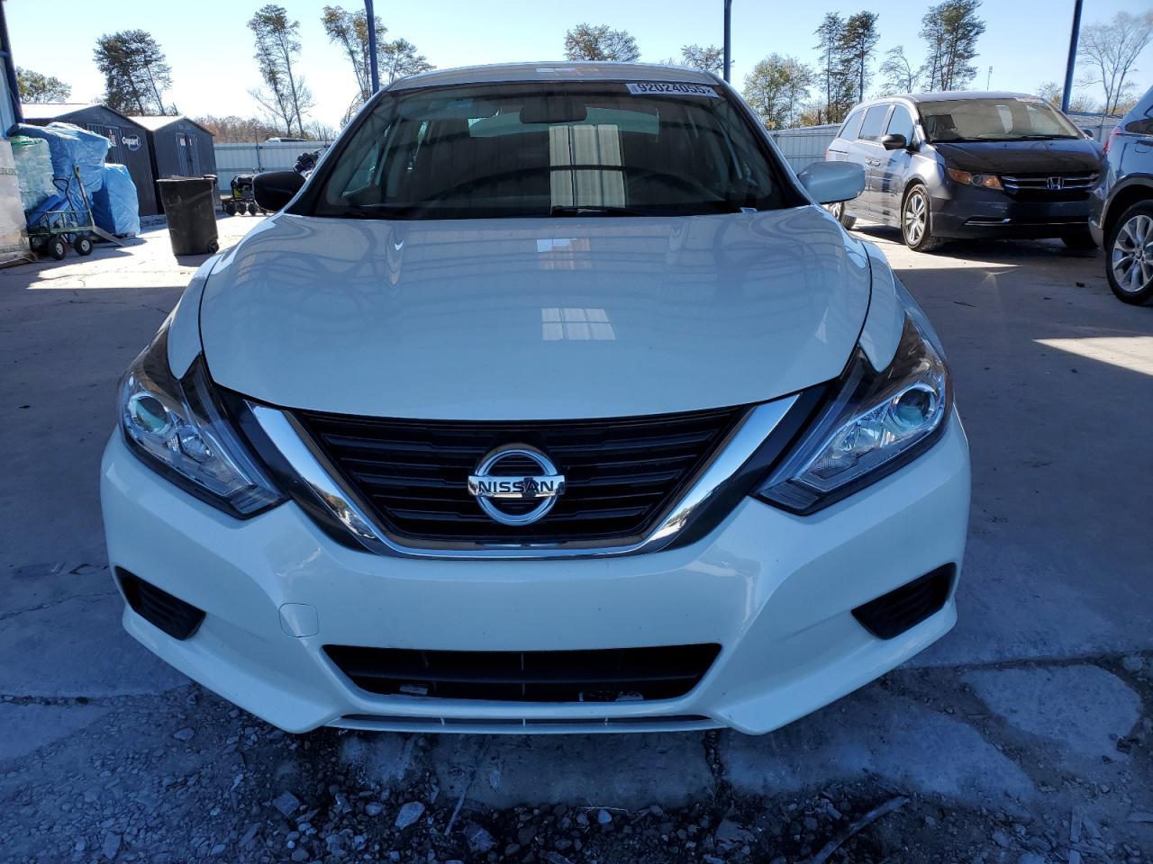 2016 NISSAN ALTIMA