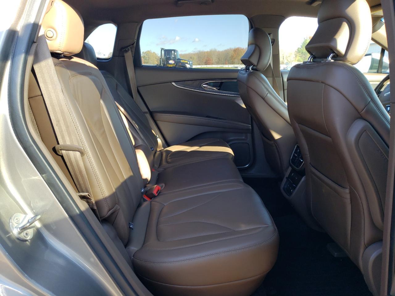2017 LINCOLN MKX