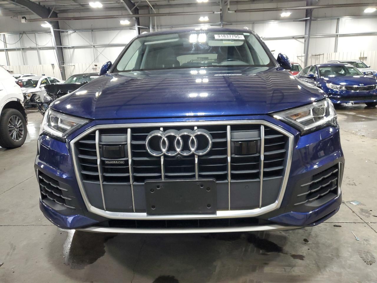 2021 AUDI Q7