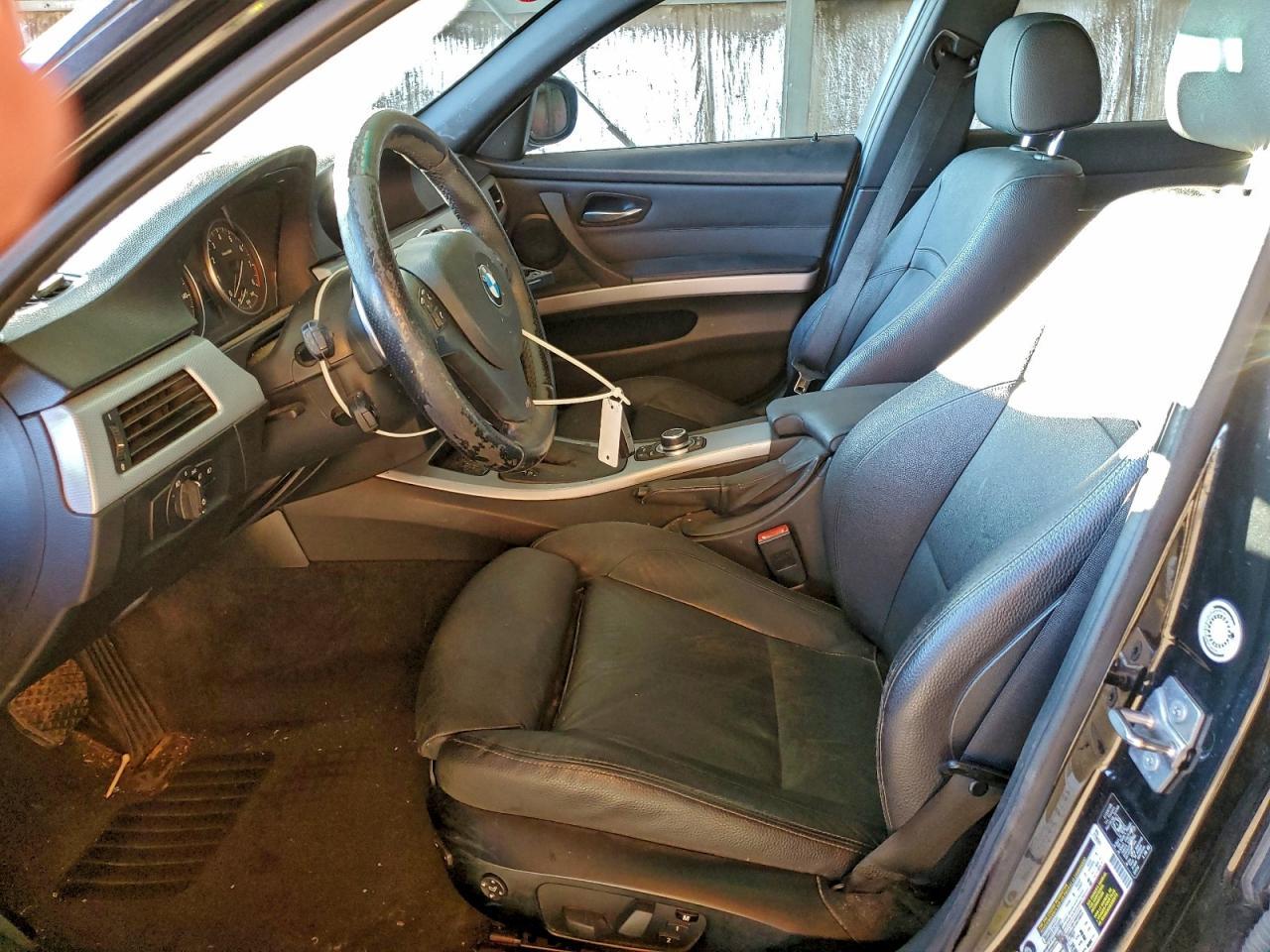 2011 BMW 3 SERIES