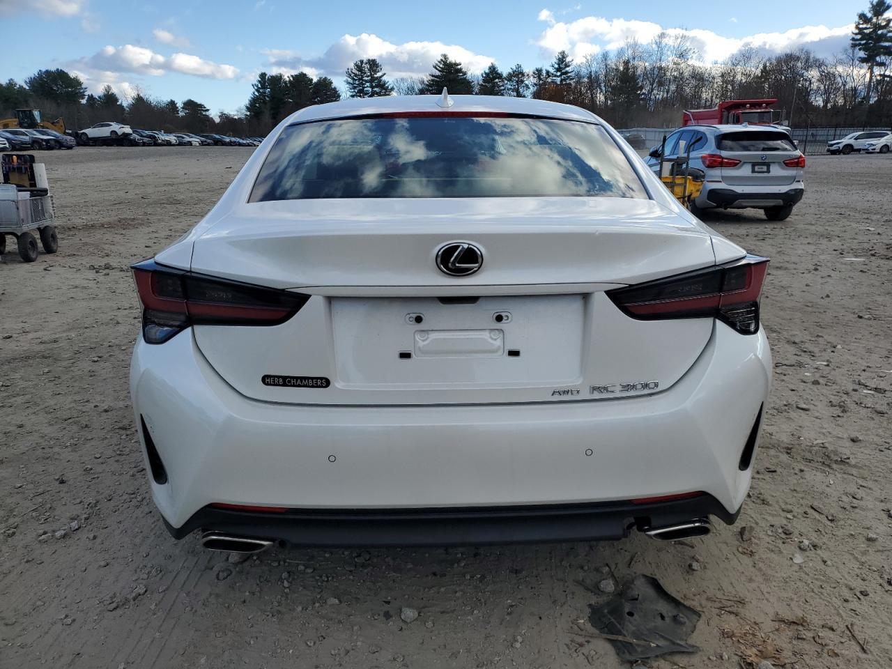 2021 LEXUS RC 300