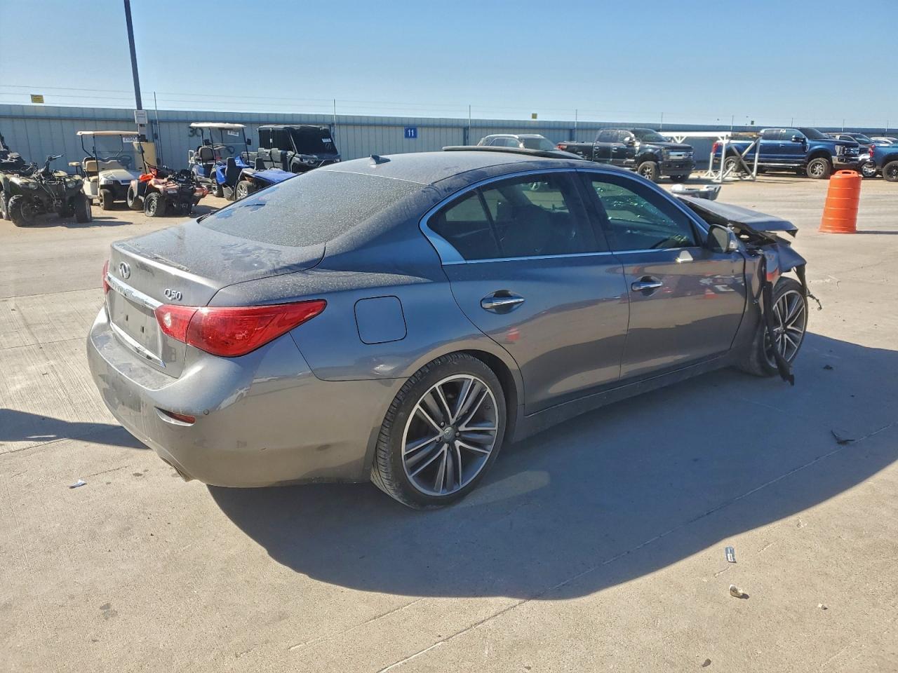 2014 INFINITI Q50