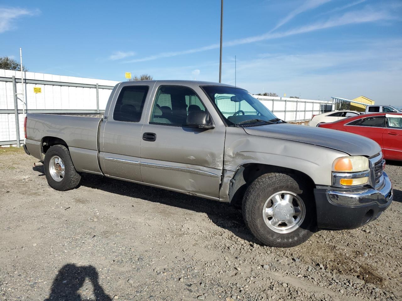 2003 GMC Sierra