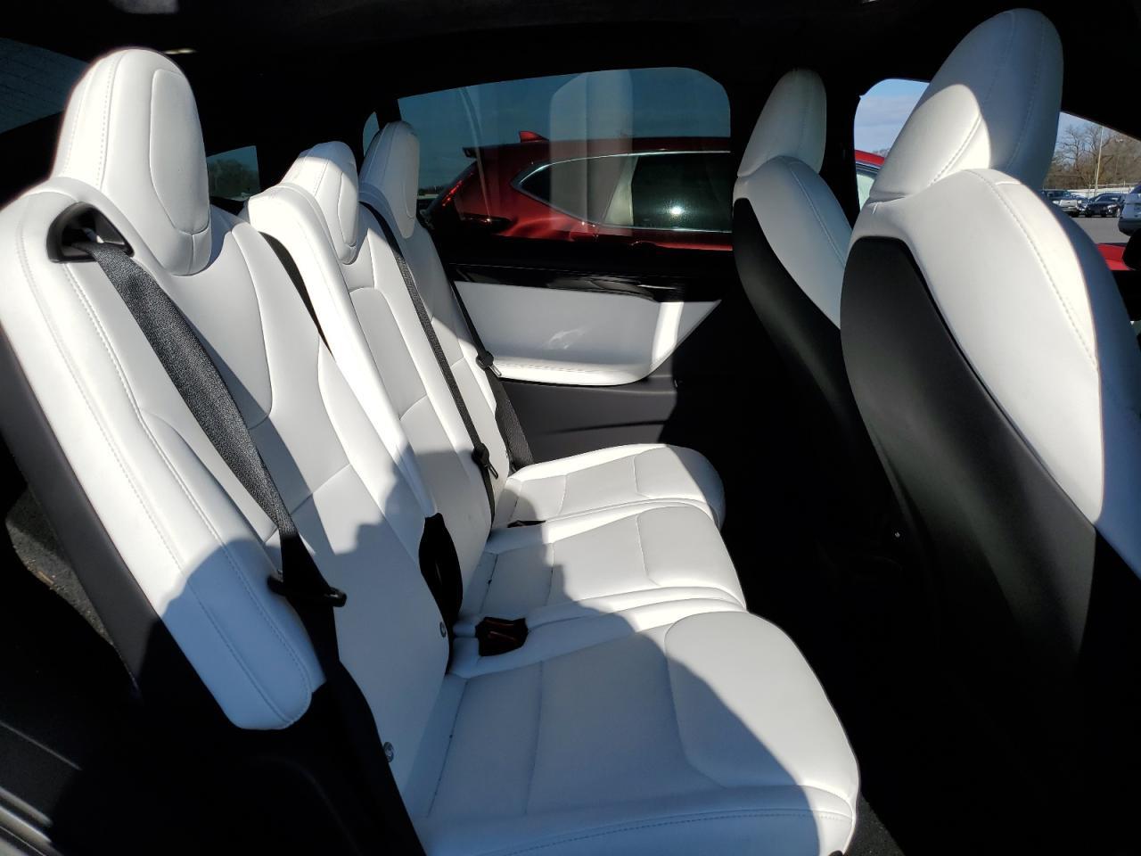 2021 TESLA MODEL X