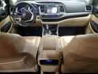 2016 TOYOTA HIGHLANDER