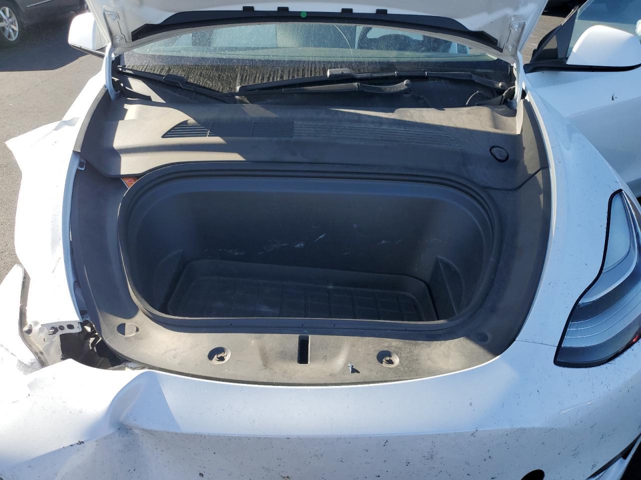 2020 TESLA MODEL Y