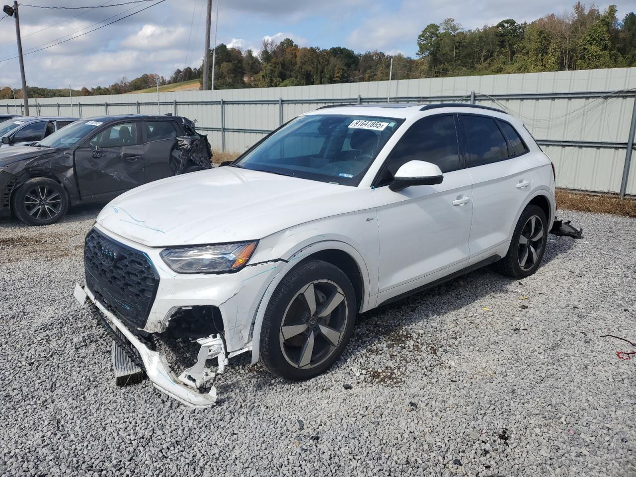 2022 AUDI Q5