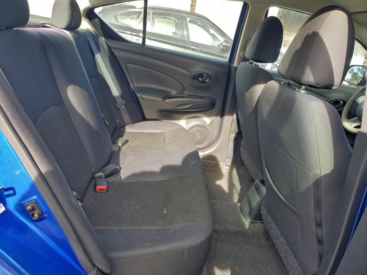 2012 NISSAN VERSA
