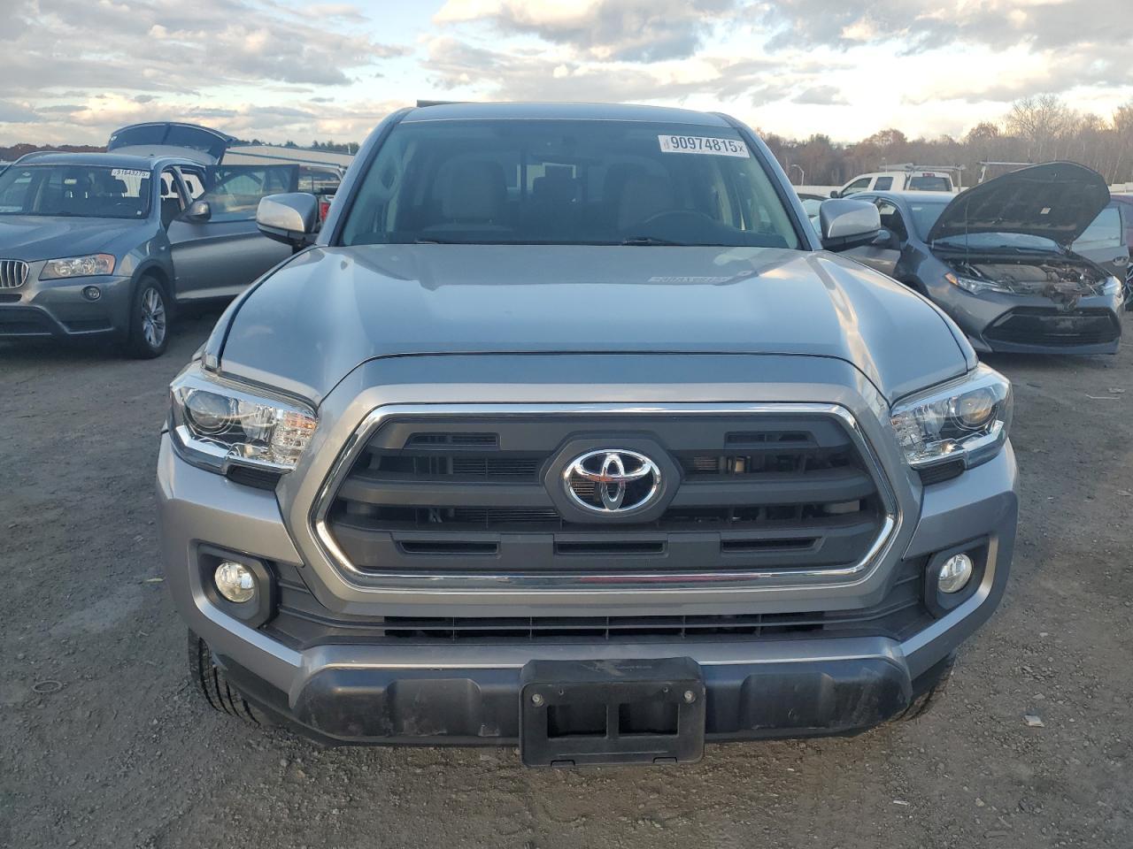 2016 TOYOTA TACOMA