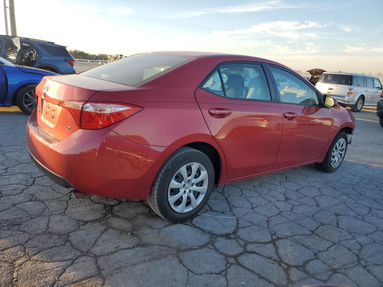 2018 TOYOTA COROLLA