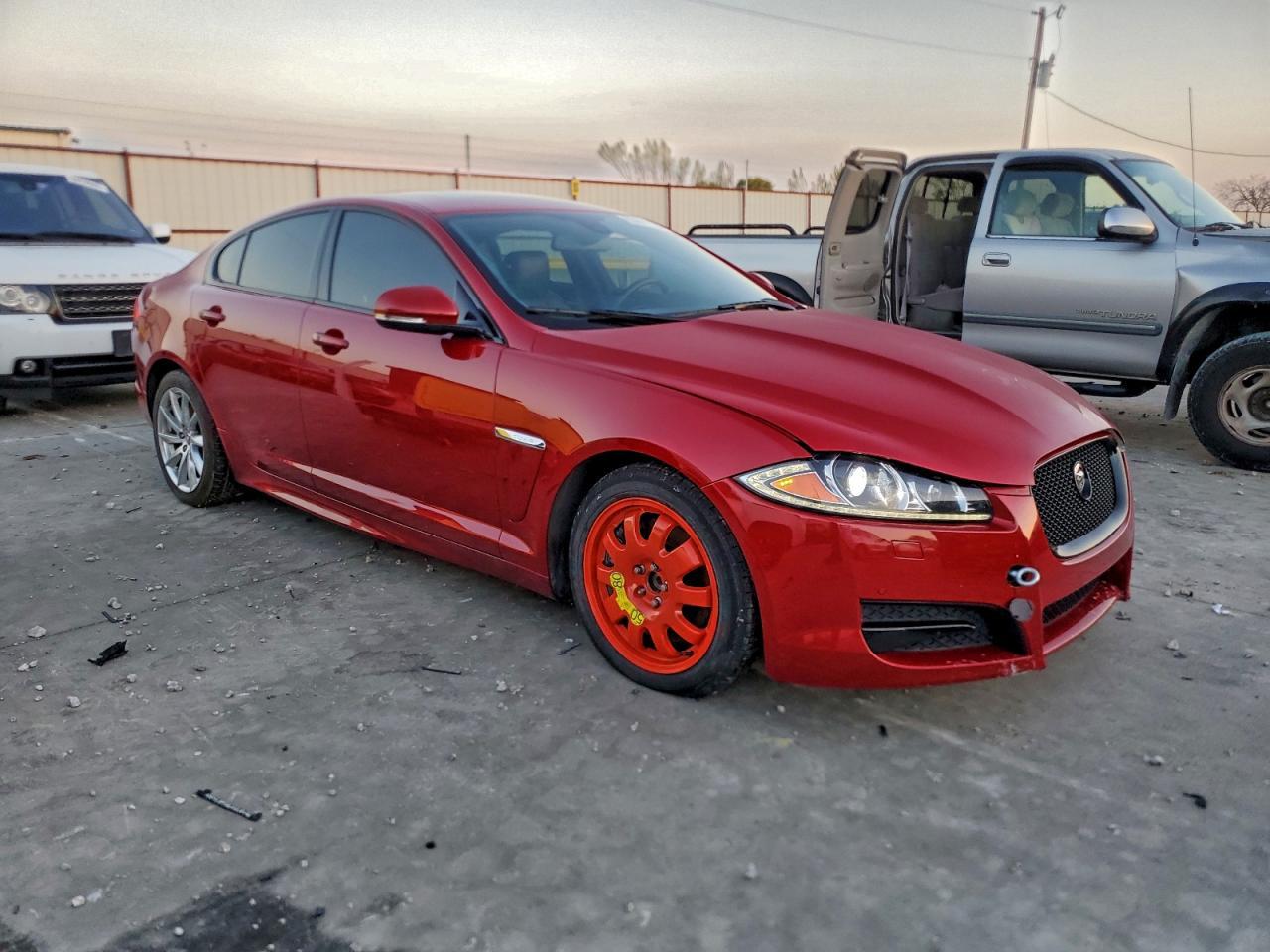 2015 JAGUAR XF