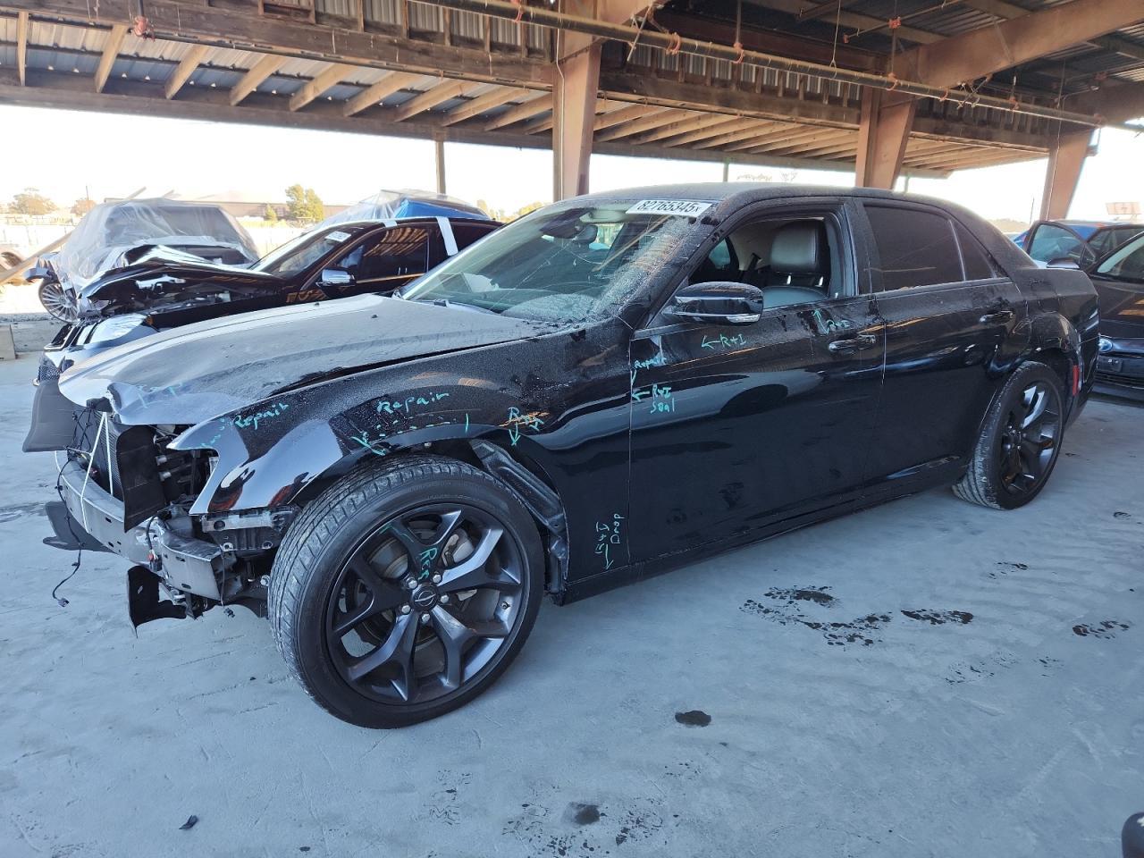 2023 CHRYSLER 300