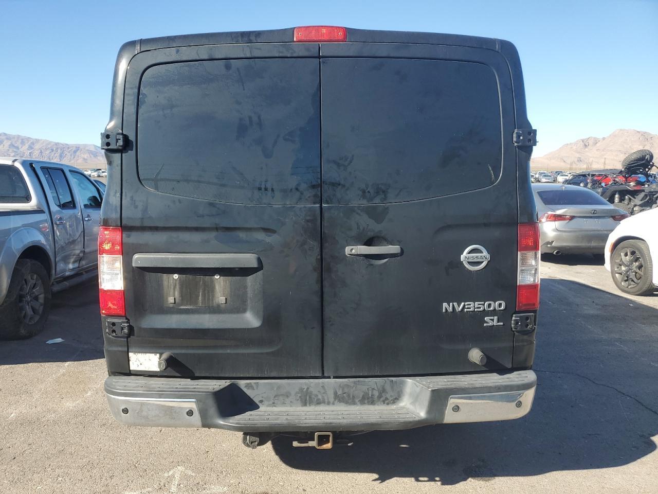 2018 NISSAN NV3500