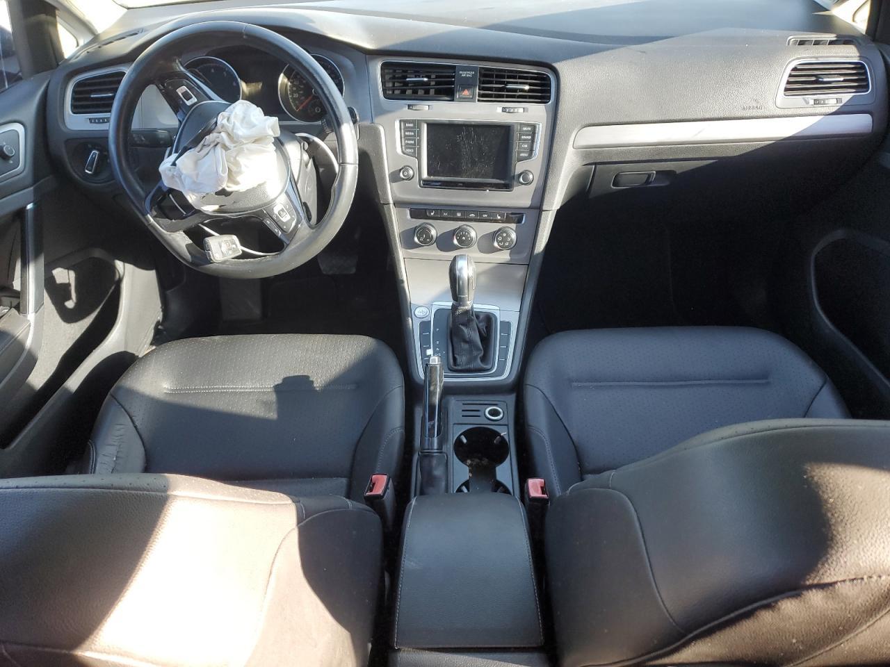 2017 VOLKSWAGEN GOLF