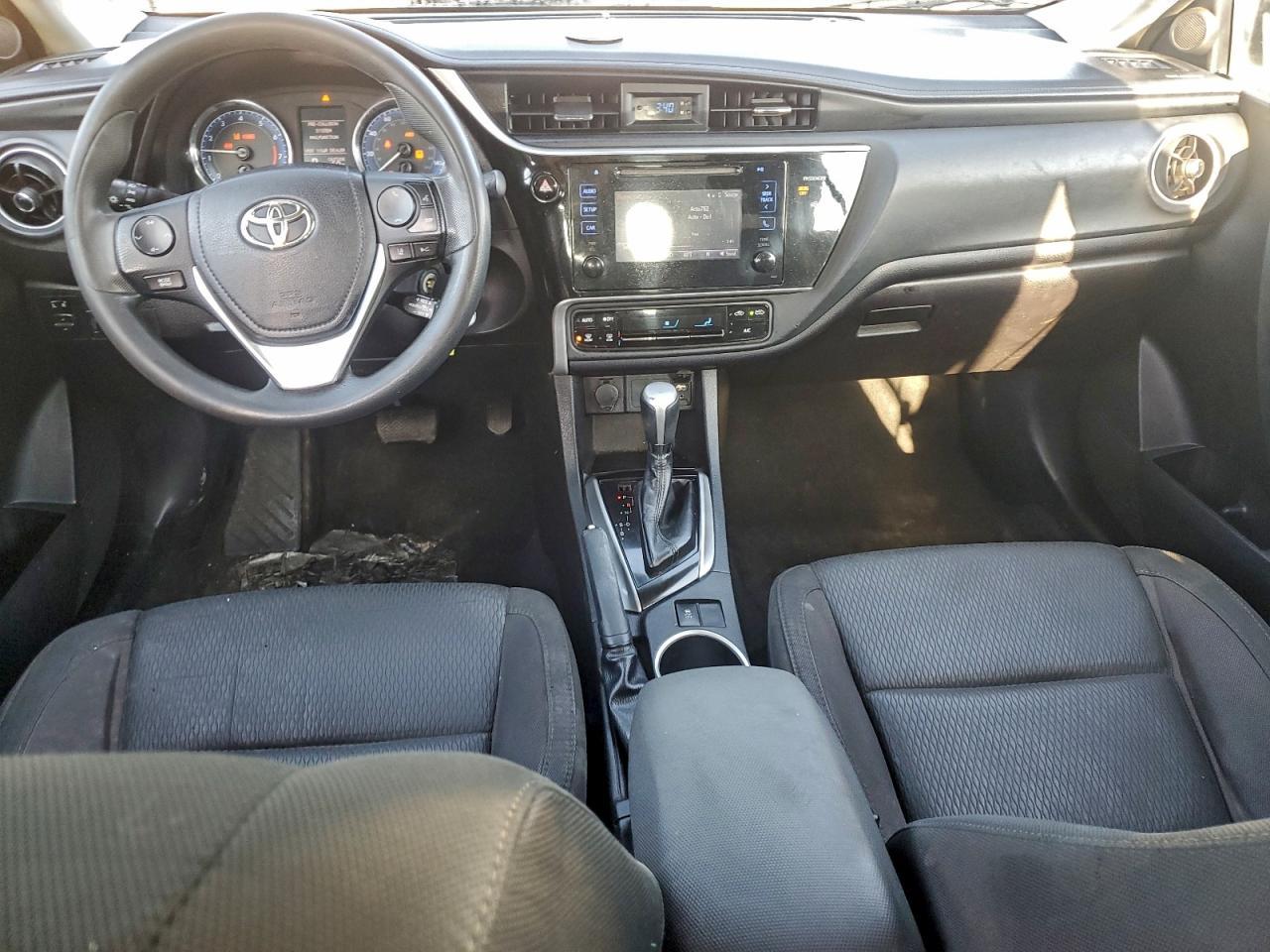 2017 TOYOTA COROLLA