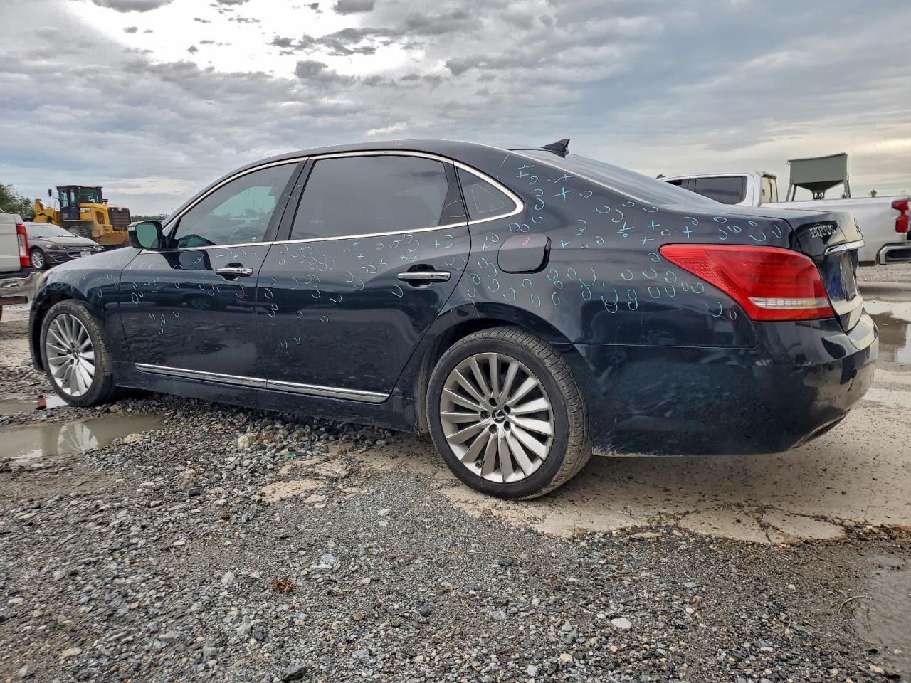 2016 HYUNDAI Equus