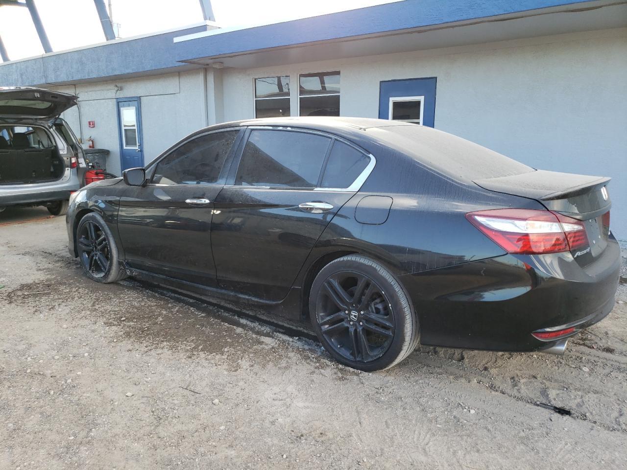 2017 HONDA ACCORD