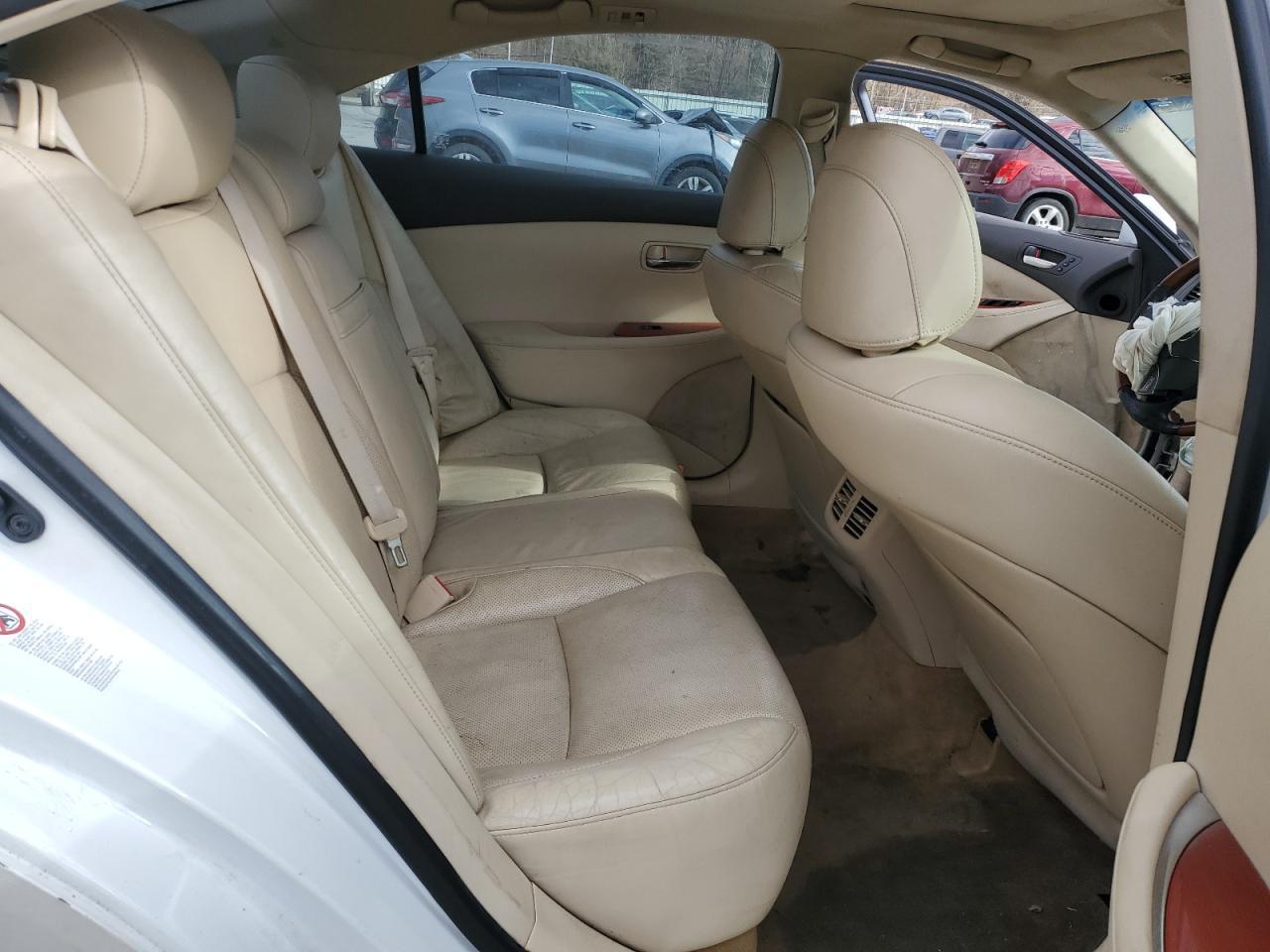 2011 LEXUS ES 350