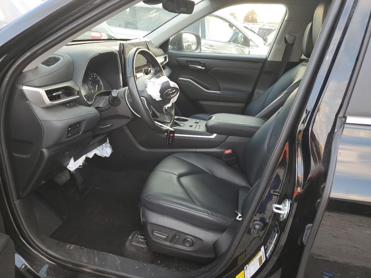 2023 TOYOTA HIGHLANDER