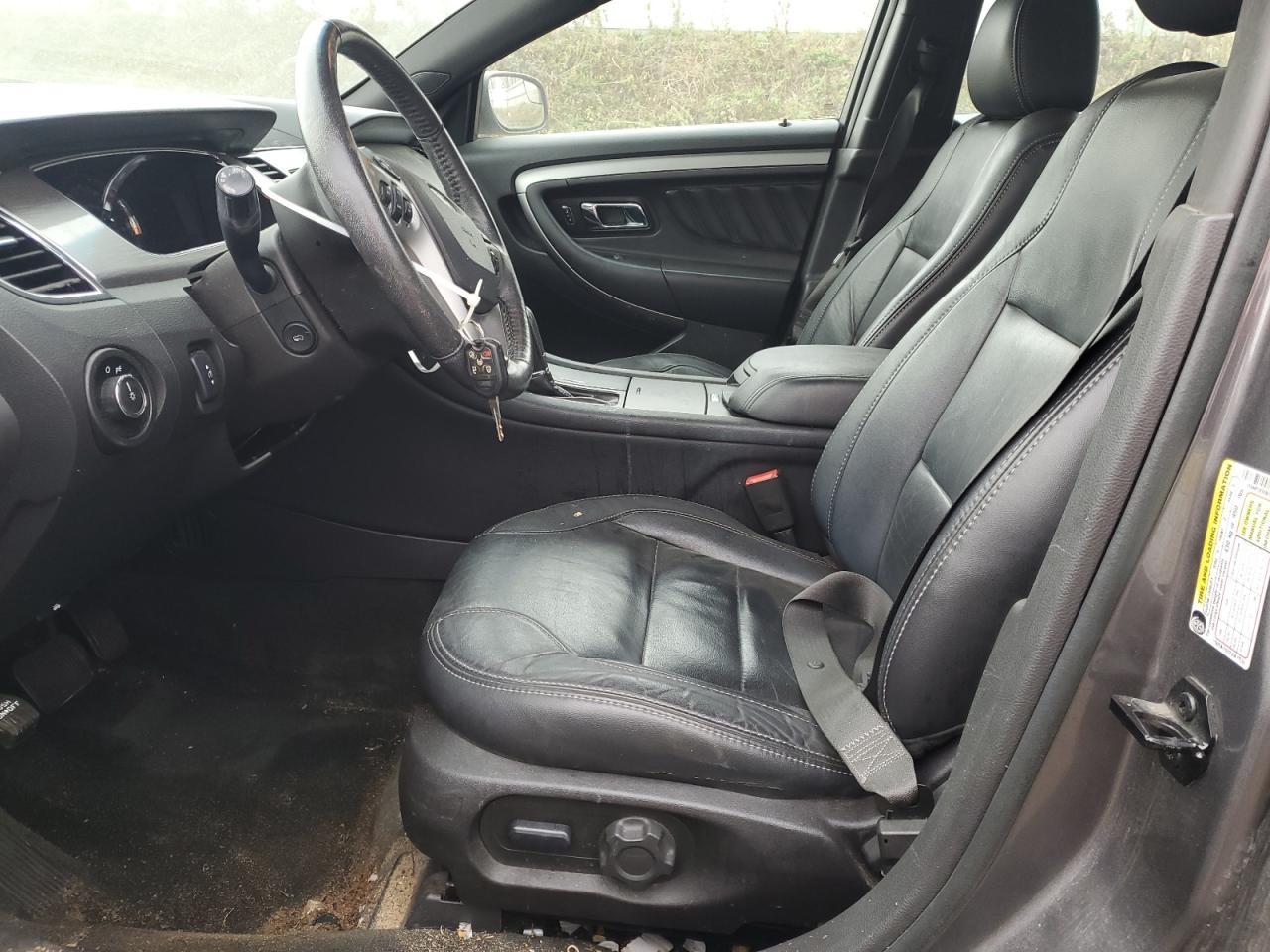 2014 FORD Taurus