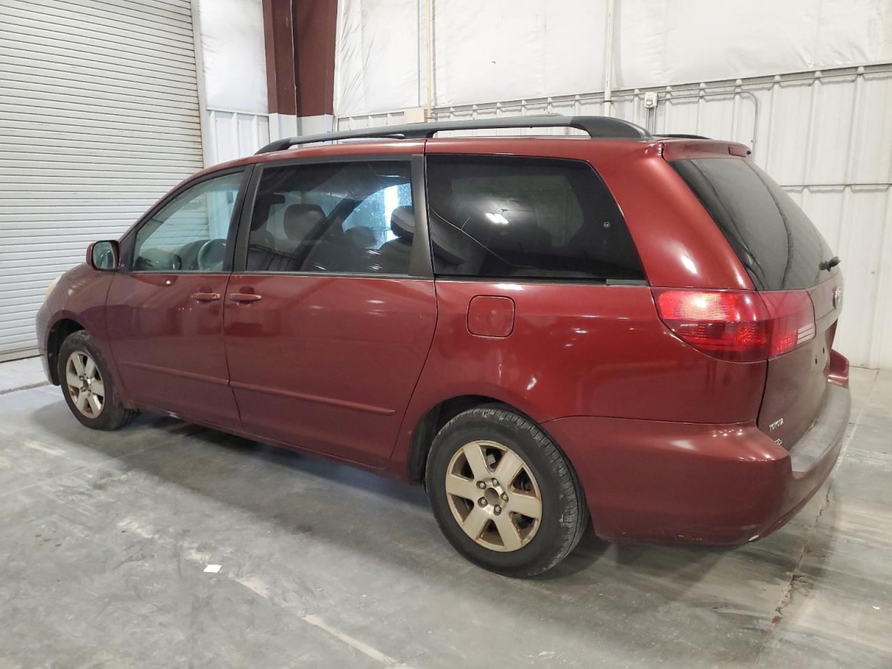 2005 TOYOTA SIENNA