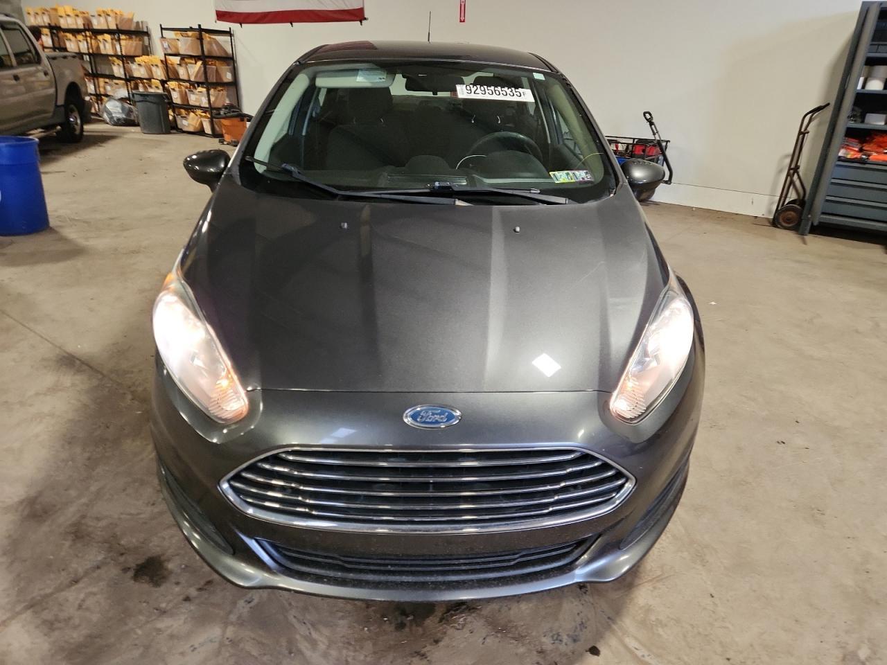 2017 FORD Fiesta
