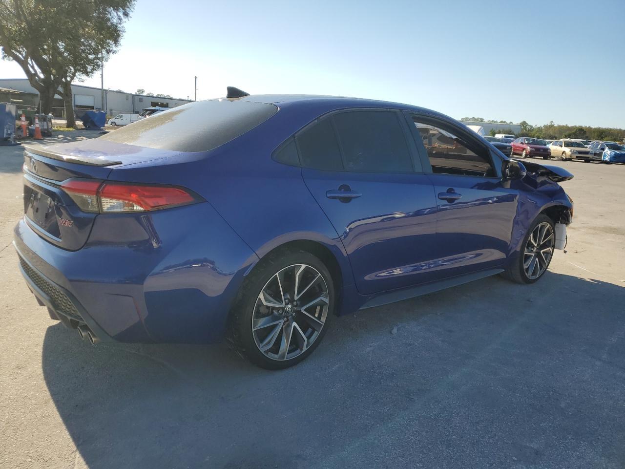 2022 TOYOTA COROLLA