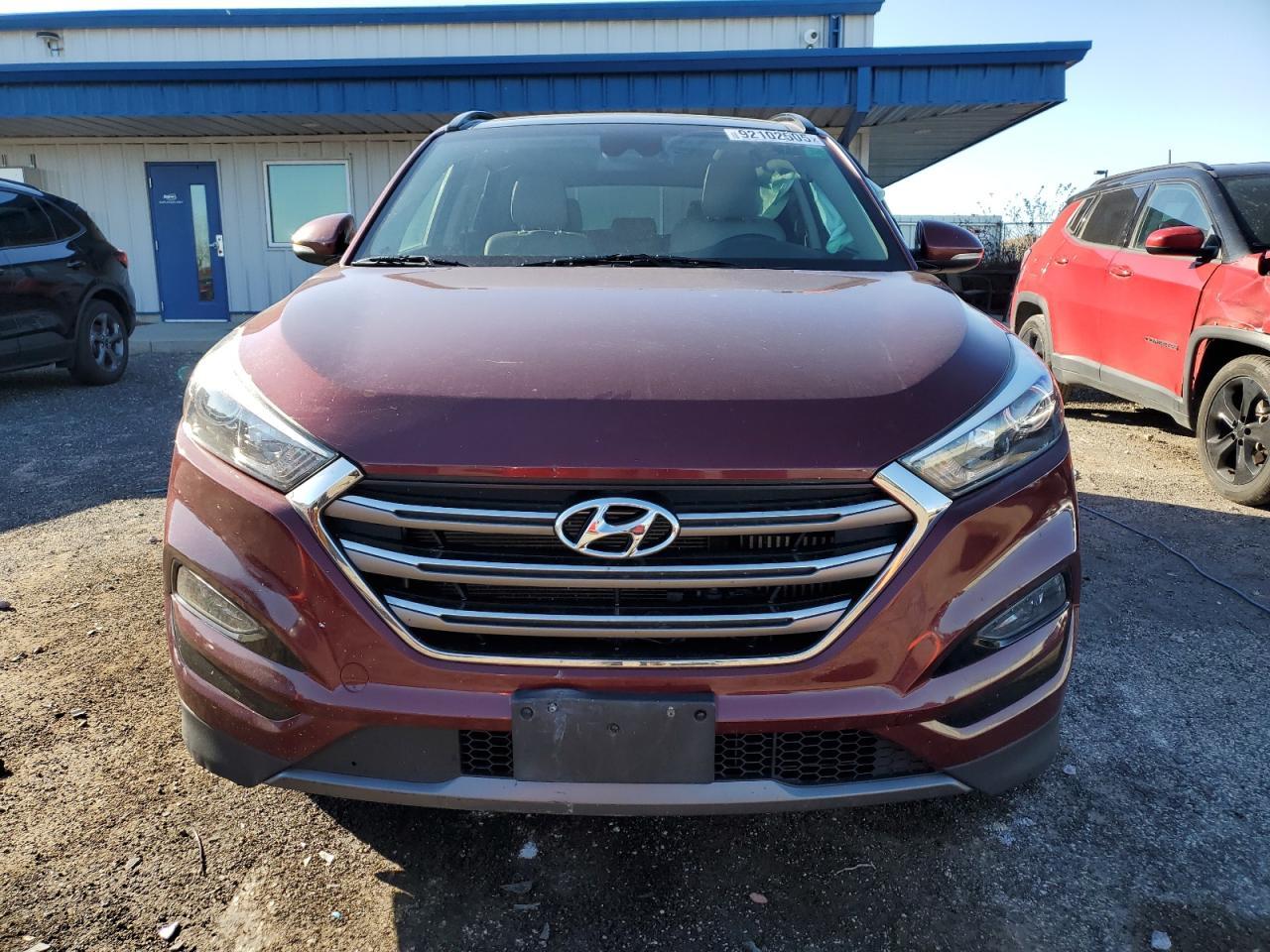 2016 HYUNDAI TUCSON