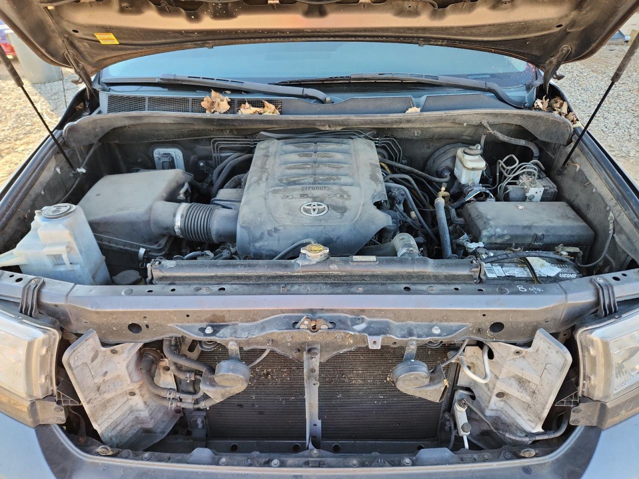 2012 TOYOTA TUNDRA