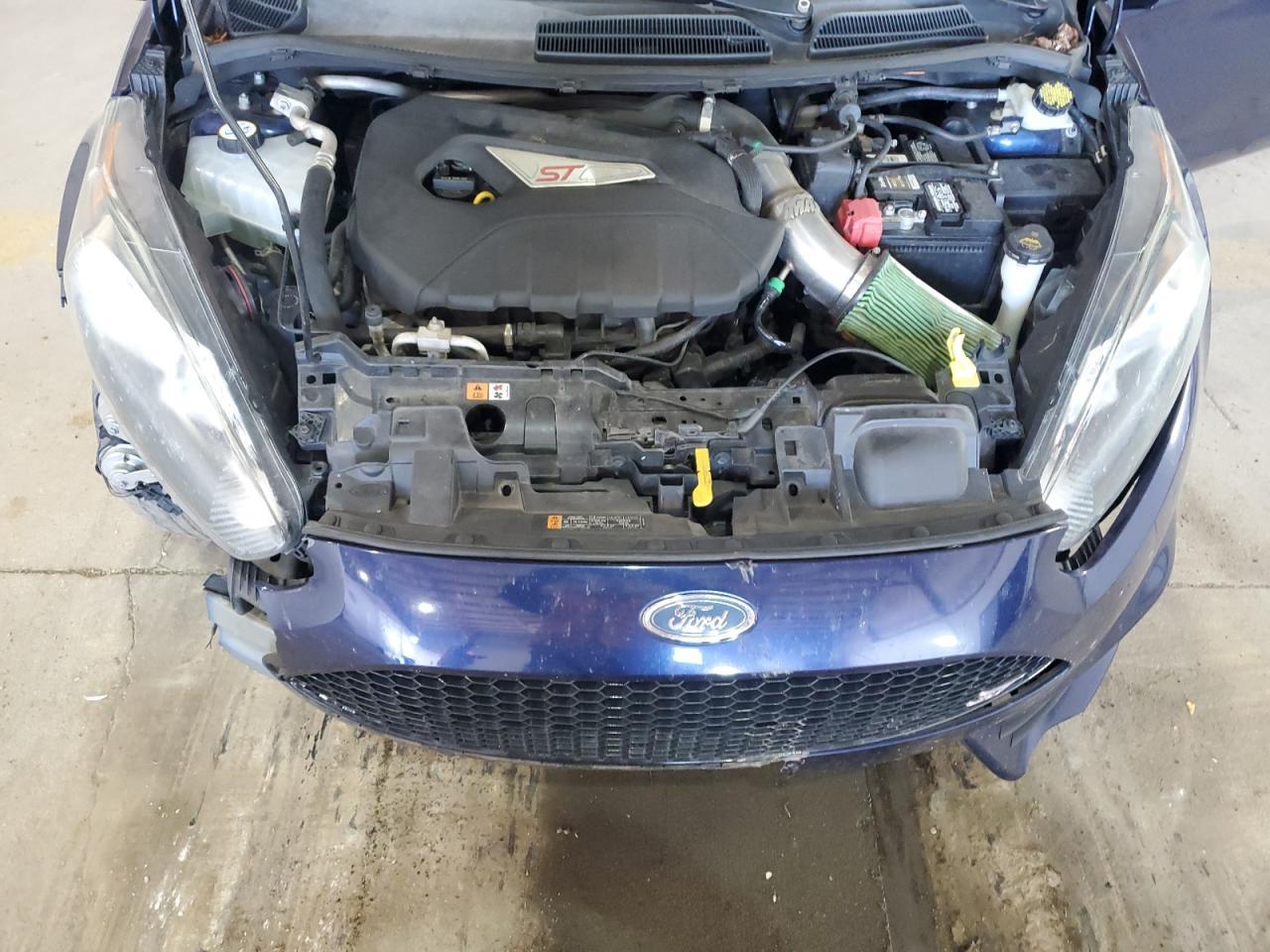 2016 FORD Fiesta
