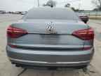 2017 VOLKSWAGEN Passat