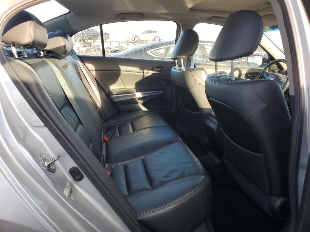 2010 HONDA ACCORD