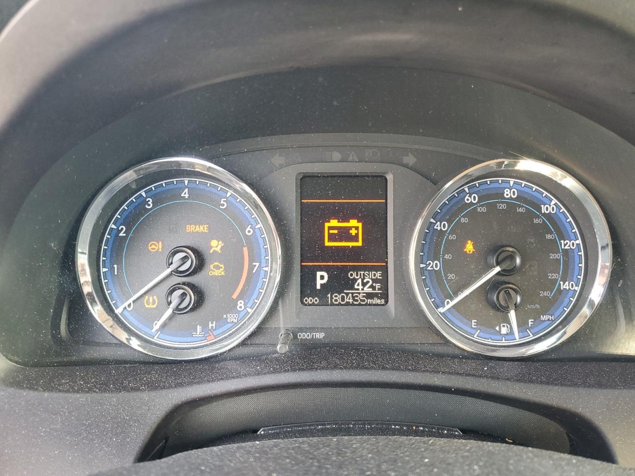 2018 TOYOTA COROLLA