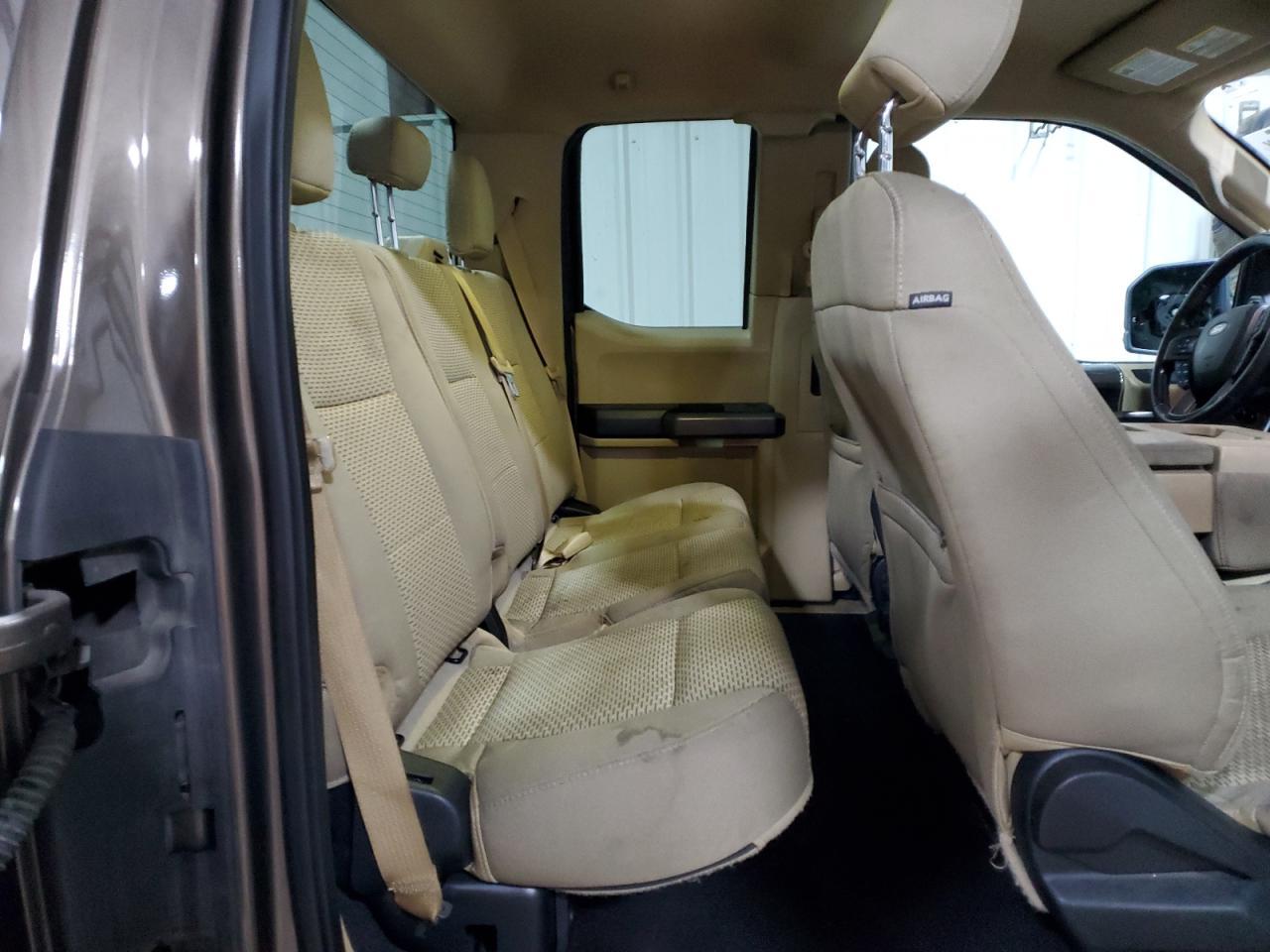 2016 FORD F-150
