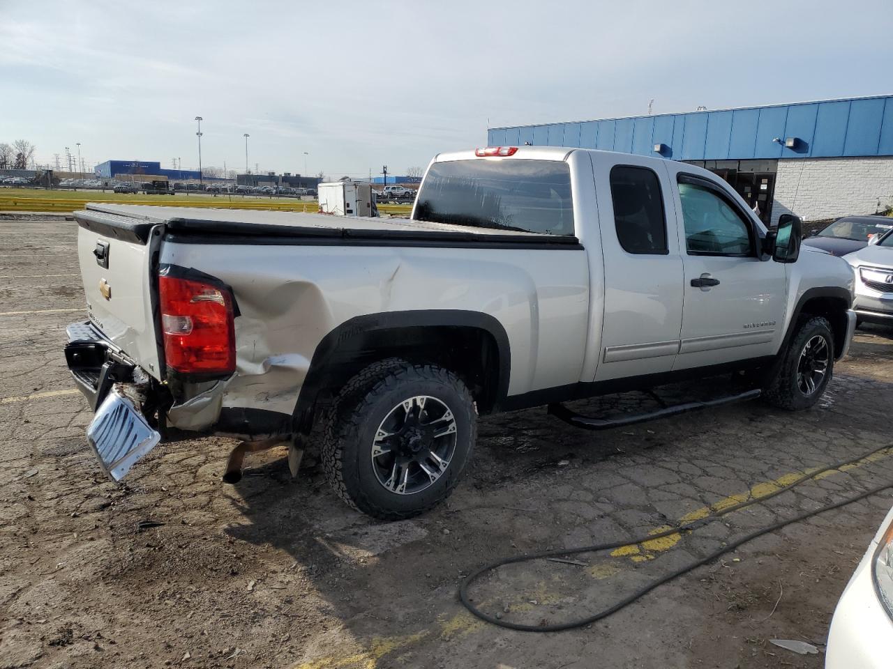 2011 CHEVROLET SILVERADO 1500