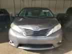 2012 TOYOTA SIENNA
