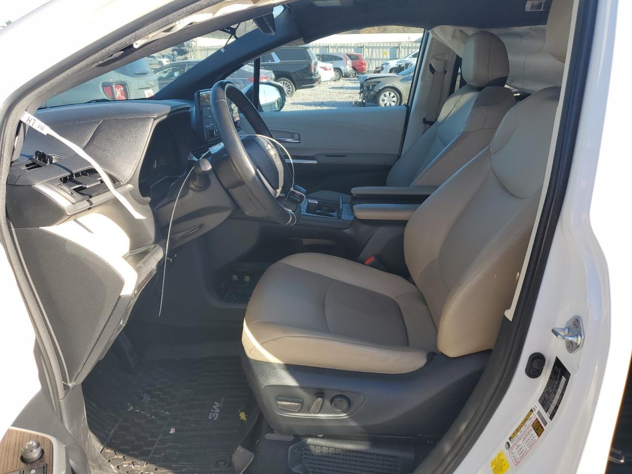 2022 TOYOTA SIENNA