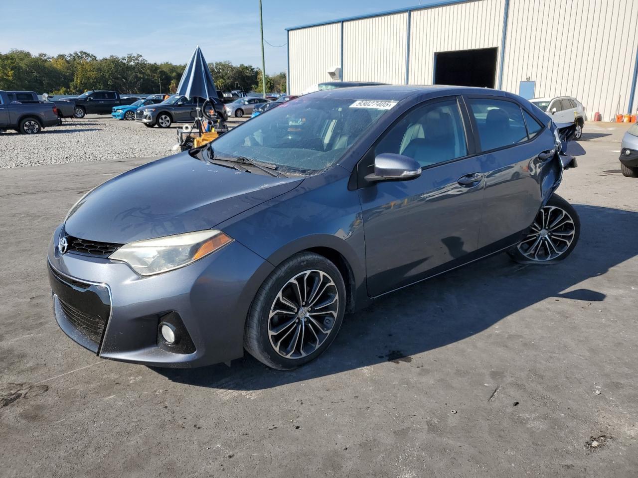 2016 TOYOTA COROLLA