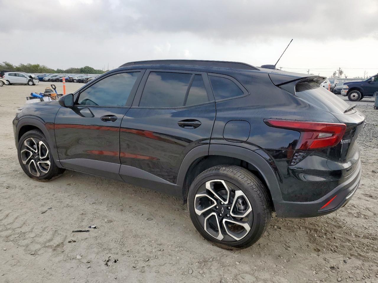 2025 CHEVROLET TRAX