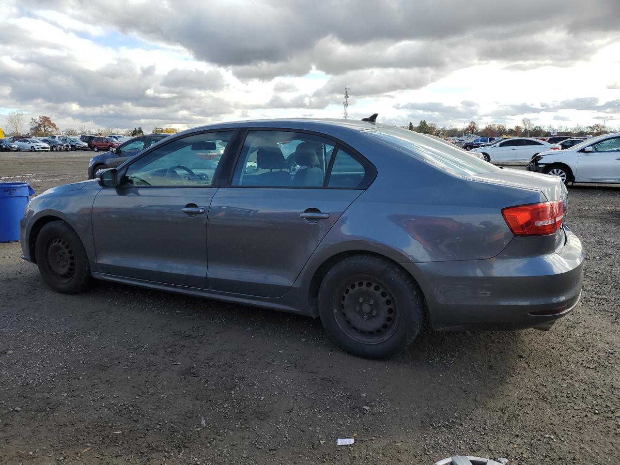 2015 VOLKSWAGEN JETTA